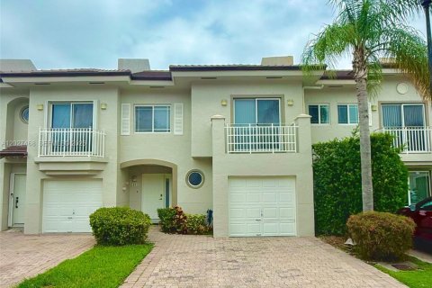 Condo in Miami, Florida, 3 bedrooms  № 2189162 - photo 26