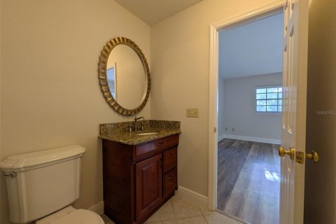Condo in Maitland, Florida, 2 bedrooms  № 1866095 - photo 20