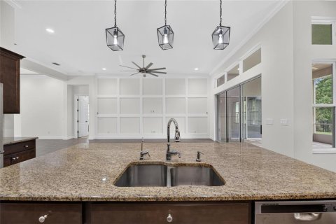 House in Land O' Lakes, Florida 4 bedrooms, 309.36 sq.m. № 2429286 - photo 30