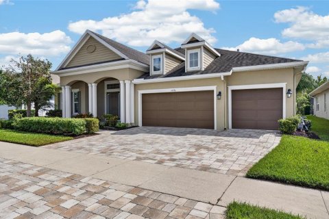 House in Land O' Lakes, Florida 4 bedrooms, 309.36 sq.m. № 2429286 - photo 3
