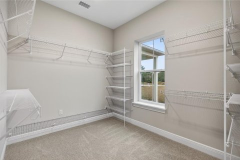 House in Umatilla, Florida 4 bedrooms, 196.21 sq.m. № 2138174 - photo 24
