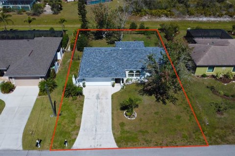 House in Punta Gorda, Florida 3 bedrooms, 134.89 sq.m. № 1509889 - photo 24