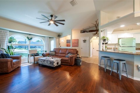 House in Punta Gorda, Florida 3 bedrooms, 134.89 sq.m. № 1509889 - photo 6