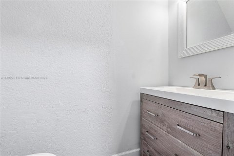 Adosado en venta en Plantation, Florida, 3 dormitorios, 164.44 m2 № 1938435 - foto 15