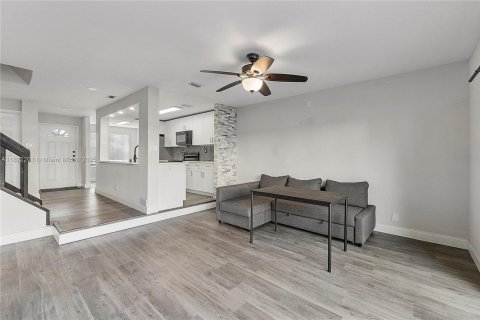 Touwnhouse à vendre à Plantation, Floride: 3 chambres, 164.44 m2 № 1938435 - photo 30