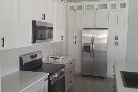 Casa en venta en Palm Bay, Florida, 3 dormitorios, 166.2 m2 № 2217179 - foto 19