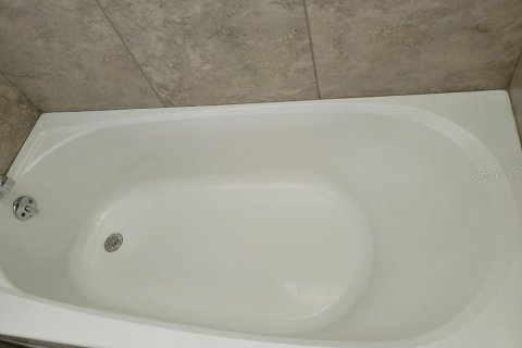 Copropriété à louer à Kissimmee, Floride: 3 chambres, 116.22 m2 № 1806669 - photo 18