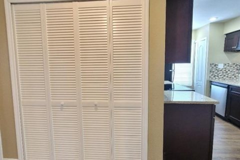Copropriété à louer à Kissimmee, Floride: 3 chambres, 116.22 m2 № 1806669 - photo 13