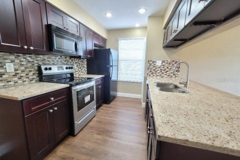 Copropriété à louer à Kissimmee, Floride: 3 chambres, 116.22 m2 № 1806669 - photo 4