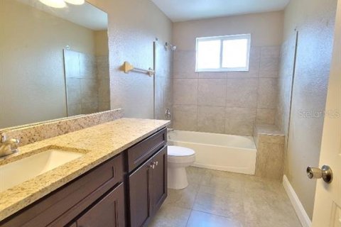 Copropriété à louer à Kissimmee, Floride: 3 chambres, 116.22 m2 № 1806669 - photo 16