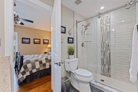 Townhouse in Saint Pete Beach, Florida 3 bedrooms, 170.94 sq.m. № 2396379 - photo 28