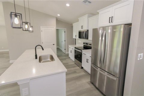 Villa ou maison à vendre à Cape Coral, Floride: 4 chambres, 168.06 m2 № 1884352 - photo 14