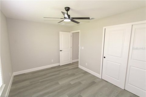 Villa ou maison à vendre à Cape Coral, Floride: 4 chambres, 168.06 m2 № 1884352 - photo 15
