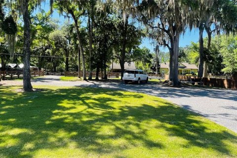 House in Melrose, Florida 3 bedrooms, 148.09 sq.m. № 1642223 - photo 3