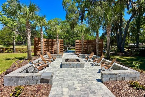House in Melrose, Florida 3 bedrooms, 148.09 sq.m. № 1642223 - photo 29