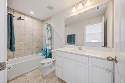 Touwnhouse à vendre à Brandon, Floride: 3 chambres, 172.8 m2 № 2131805 - photo 17