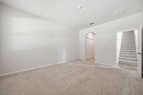 Touwnhouse à vendre à Brandon, Floride: 3 chambres, 172.8 m2 № 2131805 - photo 11