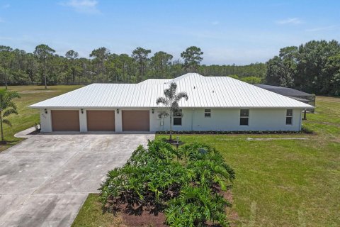 Casa en venta en St. Lucie, Florida, 4 dormitorios, 230.96 m2 № 2087255 - foto 16