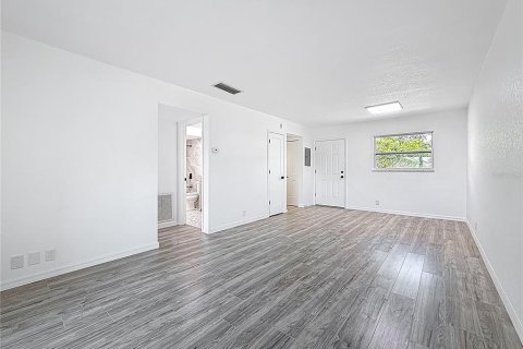 Купить кондоминиум в Клируотер, Флорида 4 комнаты, 59.64м2, № 1808519 - фото 15
