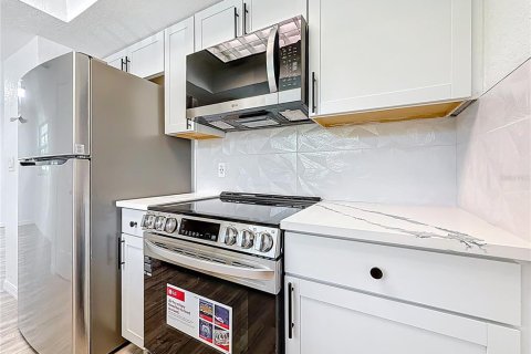 Купить кондоминиум в Клируотер, Флорида 4 комнаты, 59.64м2, № 1808519 - фото 23