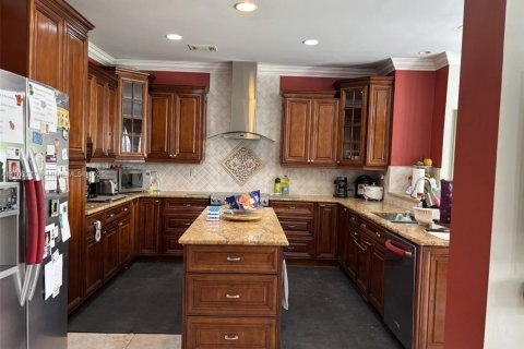 Villa ou maison à vendre à Miami, Floride: 4 chambres, 236.34 m2 № 1867217 - photo 12