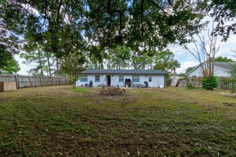 Villa ou maison à vendre à Edgewater, Floride: 4 chambres, 125.6 m2 № 2406333 - photo 15