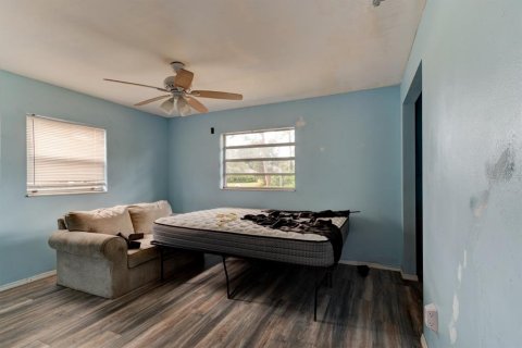 Villa ou maison à vendre à Edgewater, Floride: 4 chambres, 125.6 m2 № 2406333 - photo 6