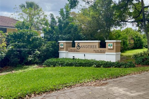 Townhouse in Palm Beach Gardens, Florida 3 bedrooms, 166.85 sq.m. № 2048827 - photo 27