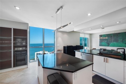 Copropriété à louer à Miami, Floride: 4 chambres, 317.26 m2 № 1807070 - photo 26