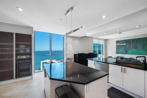 Copropriété à louer à Miami, Floride: 4 chambres, 317.26 m2 № 1807070 - photo 14