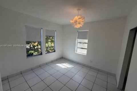 Appartement à louer à Miami, Floride: 1 chambre, 49.7 m2 № 2042263 - photo 9