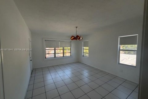 Appartement à louer à Miami, Floride: 1 chambre, 49.7 m2 № 2042263 - photo 5