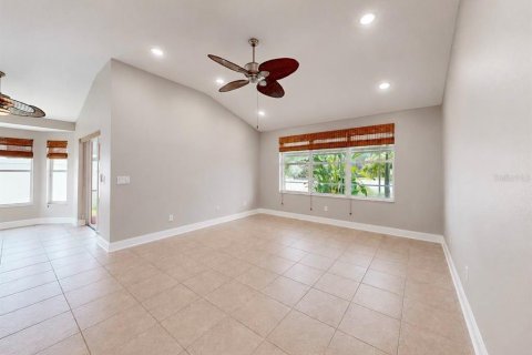 Casa en venta en Ruskin, Florida, 3 dormitorios, 165.92 m2 № 2151993 - foto 16