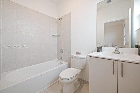 Touwnhouse à vendre à Homestead, Floride: 3 chambres, 123.37 m2 № 2063054 - photo 14