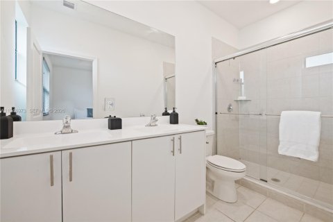 Touwnhouse à vendre à Homestead, Floride: 3 chambres, 123.37 m2 № 2063054 - photo 12