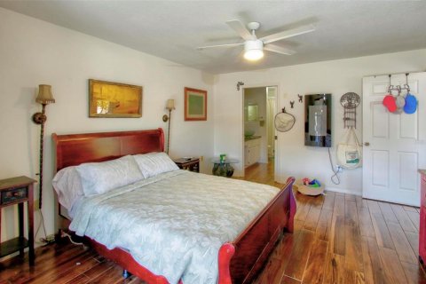 Copropriété à vendre à Weeki Wachee, Floride: 2 chambres, 126.63 m2 № 2216510 - photo 24