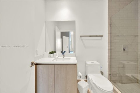 Condo in Hollywood, Florida, 2 bedrooms  № 1863971 - photo 28