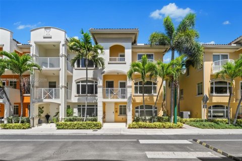 Touwnhouse à Aventura, Floride 3 chambres, 165.83 m2 № 2090955