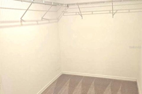 Снять в аренду таунхаус в Дэвенпорт, Флорида 3 комнаты, 137.5м2, № 2106937 - фото 6