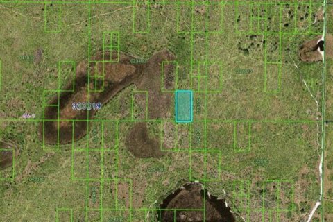 Terreno en venta en Frostproof, Florida № 2164043 - foto 3