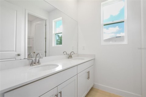 Casa en venta en Weeki Wachee, Florida, 3 dormitorios, 175.31 m2 № 2430583 - foto 23