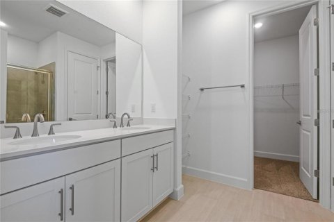 Casa en venta en Weeki Wachee, Florida, 3 dormitorios, 175.31 m2 № 2430583 - foto 25