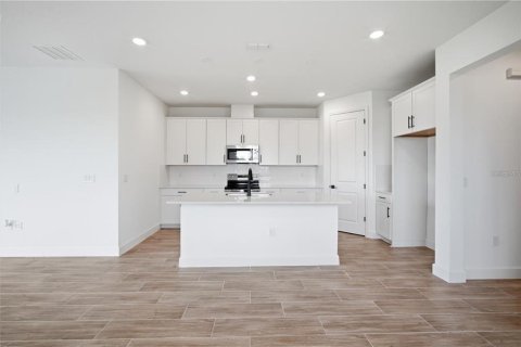 Casa en venta en Weeki Wachee, Florida, 3 dormitorios, 175.31 m2 № 2430583 - foto 11
