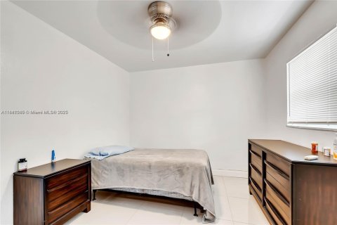 Immobilier commercial à vendre à Fort Lauderdale, Floride: 179.86 m2 № 1871383 - photo 14