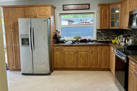 Купить виллу или дом в Майами, Флорида 4 спальни, 196.67м2, № 1988427 - фото 22