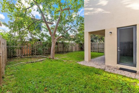 Villa ou maison à vendre à Homestead, Floride: 5 chambres, 238.57 m2 № 1946591 - photo 22