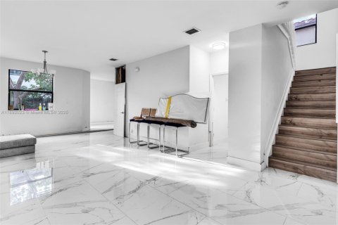Villa ou maison à vendre à Homestead, Floride: 5 chambres, 238.57 m2 № 1946591 - photo 4