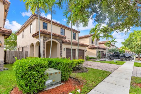 Villa ou maison à vendre à Homestead, Floride: 5 chambres, 238.57 m2 № 1946591 - photo 2