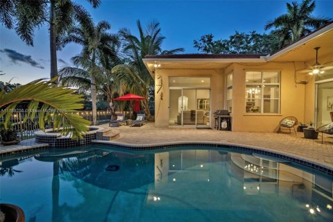 Casa en venta en Weston, Florida, 5 dormitorios, 263.47 m2 № 1695575 - foto 15