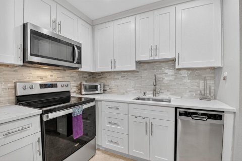Condominio en venta en Delray Beach, Florida, 1 dormitorio, 66.89 m2 № 2082286 - foto 3